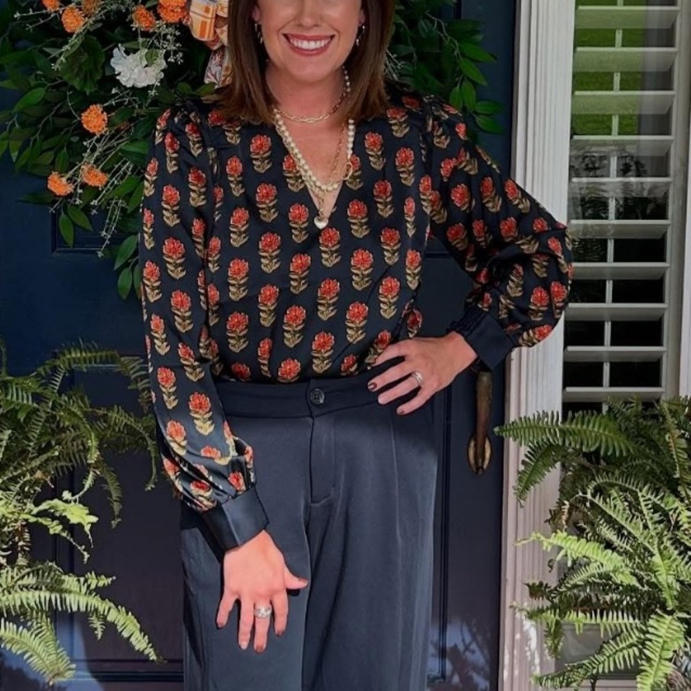 CAbi Brit Blouse - Picture 4 of 15